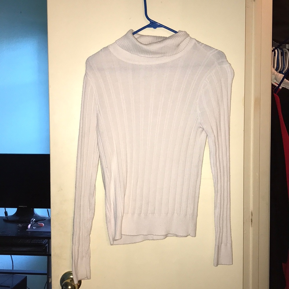 White Long Sleeve Turtle Neck